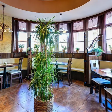 Pizzeria Istria Otel 3*