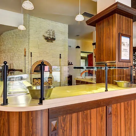 Pizzeria Istria Otel Velké Losiny
